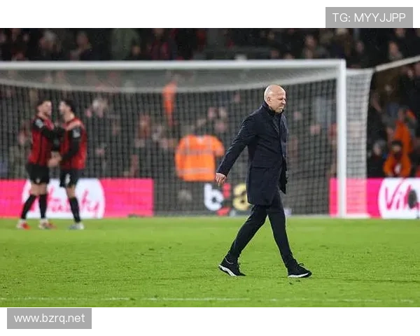 科贝尔直言应看回放懊恼丢球